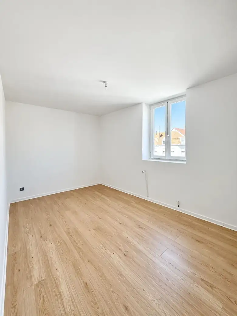 La salle d’eau et les WC — Immeuble de rapport de 141m² composé de 4 lots à Dunkerque